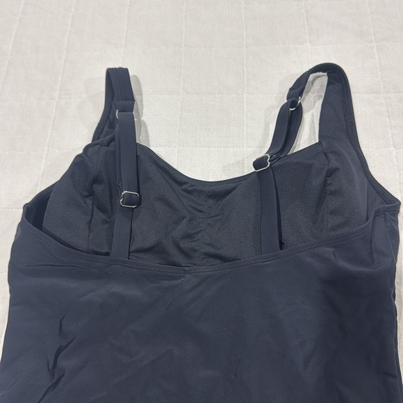 Cupshe Black Swimsuit - Picture 8 of 13